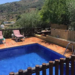 Сasa de vacaciones La Loma Montealegre España